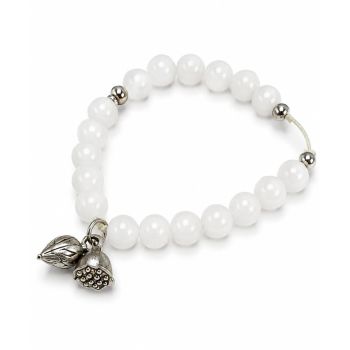 Pulseira de Contas Brancas com Pingentes de Lótus Prateados